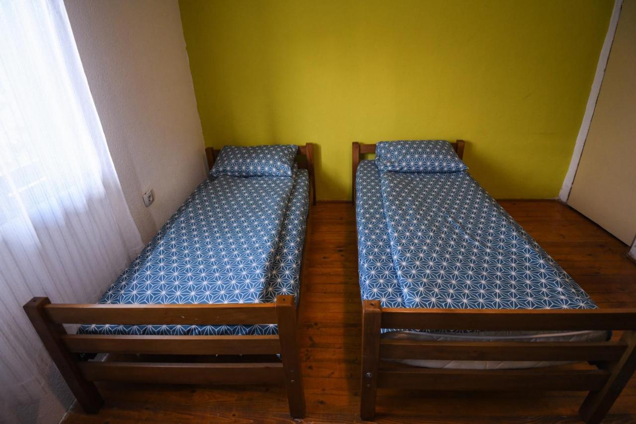 Yeti Guest House Mavrovo Ngoại thất bức ảnh